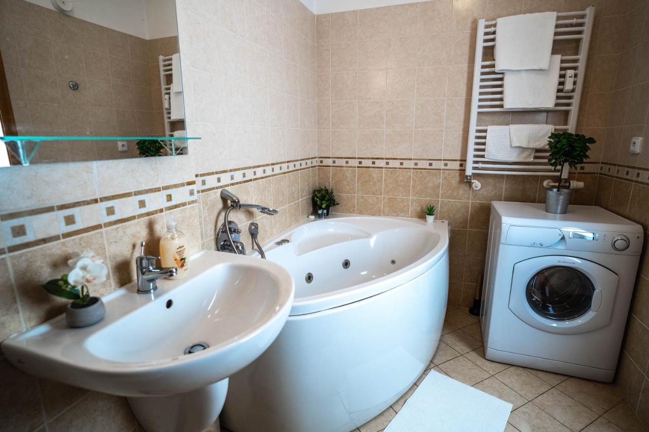 Apartman Svaty Petr Špindlerŭv Mlýn Exterior foto